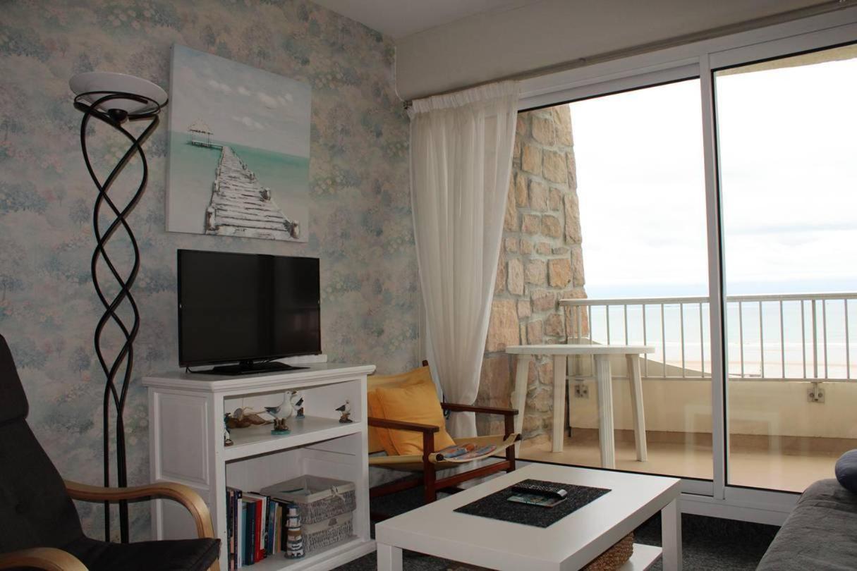 450 - A Erquy, En Bordure De La Tres Belle Plage De Caroual Екстериор снимка